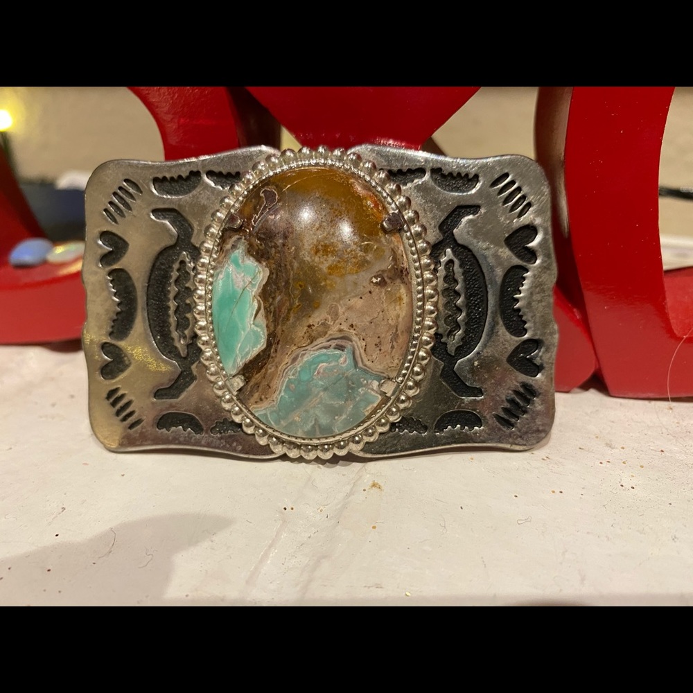 Belt buckle